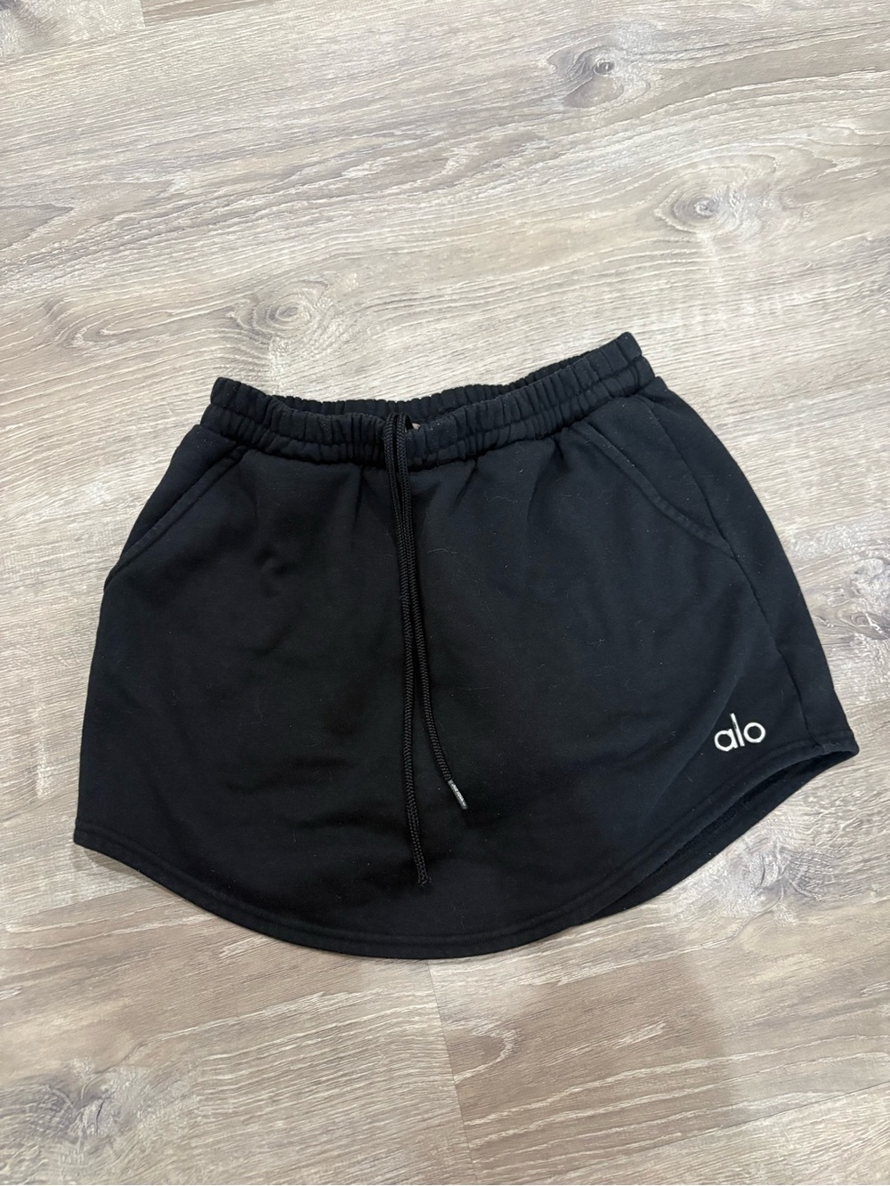 ALO Yoga Black Drawstring Skirt